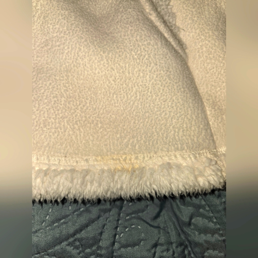 Faded Glory Cream Teddy Jacket - Picture 5 of 9